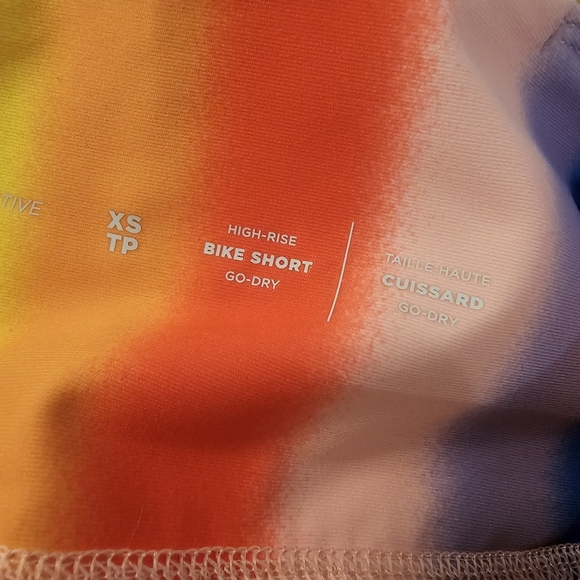 Rainbow Old Navy Women's High-Waisted PowerSoft Biker Shorts - Picture 5 of 11